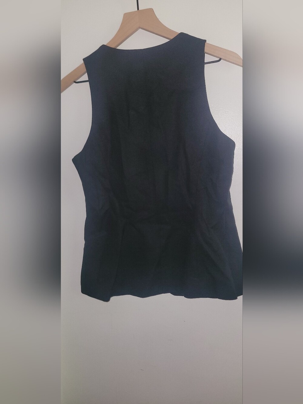 Madewell Black Sleeveless Tailored Button-Front Vest - Picture 11 of 13